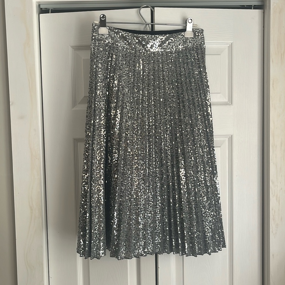 Sezane silver sequin skirt